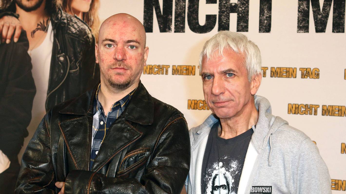 Maxwell Richter und sein Vater Ralf Richter bei der Weltpremiere von „Nicht mein Tag“ 2014 in Bochum.