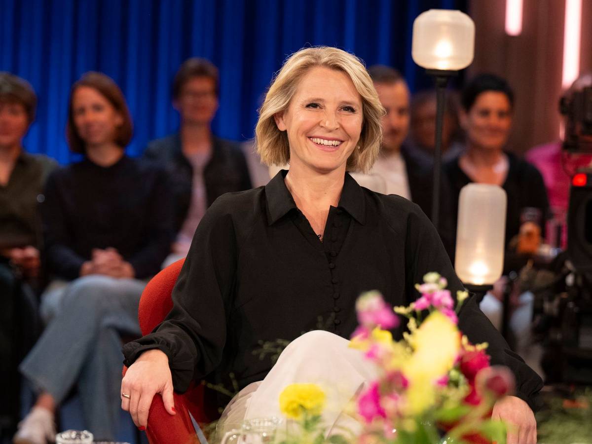 „Kölner Treff“-Moderatorin Susan Link schwärmt zum 50-Jahre-Jubiläum der Kultsendung von ihrer Heimatstadt Köln und den Menschen dort. (Bild: WDR/Melanie Grande)
