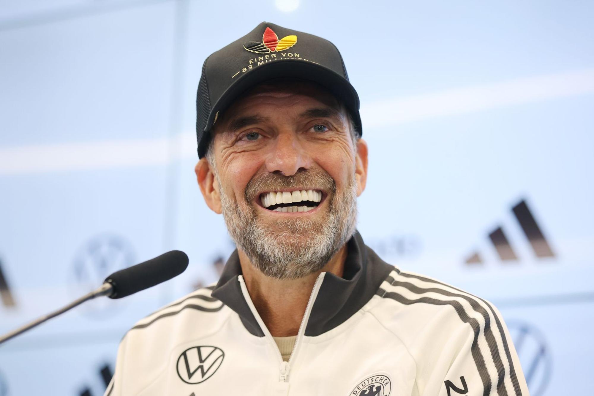 Jürgen Klopp erläuterte seinen Überraschungskader mit den Worten: „Wir haben nicht geguckt, was wir nicht haben, sondern wir haben geguckt: Was haben wir?“ (Bild: 2026 Getty Images/Alex Grimm)