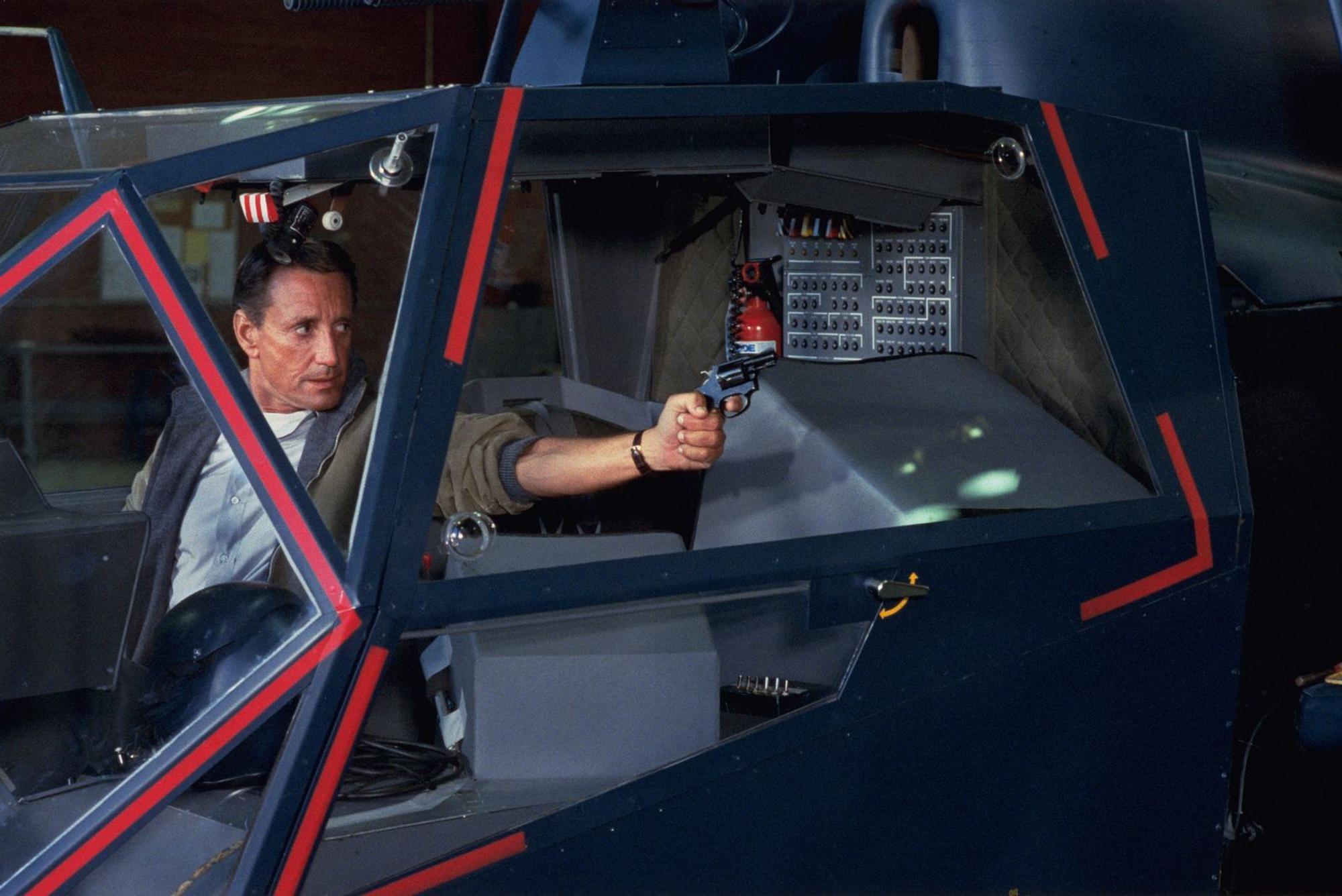 Officer Frank Murphy (Roy Scheider) kommt einer brisanten Verschwörung auf die Schliche. (Bild: ZDF/Bruce W. Talamon)