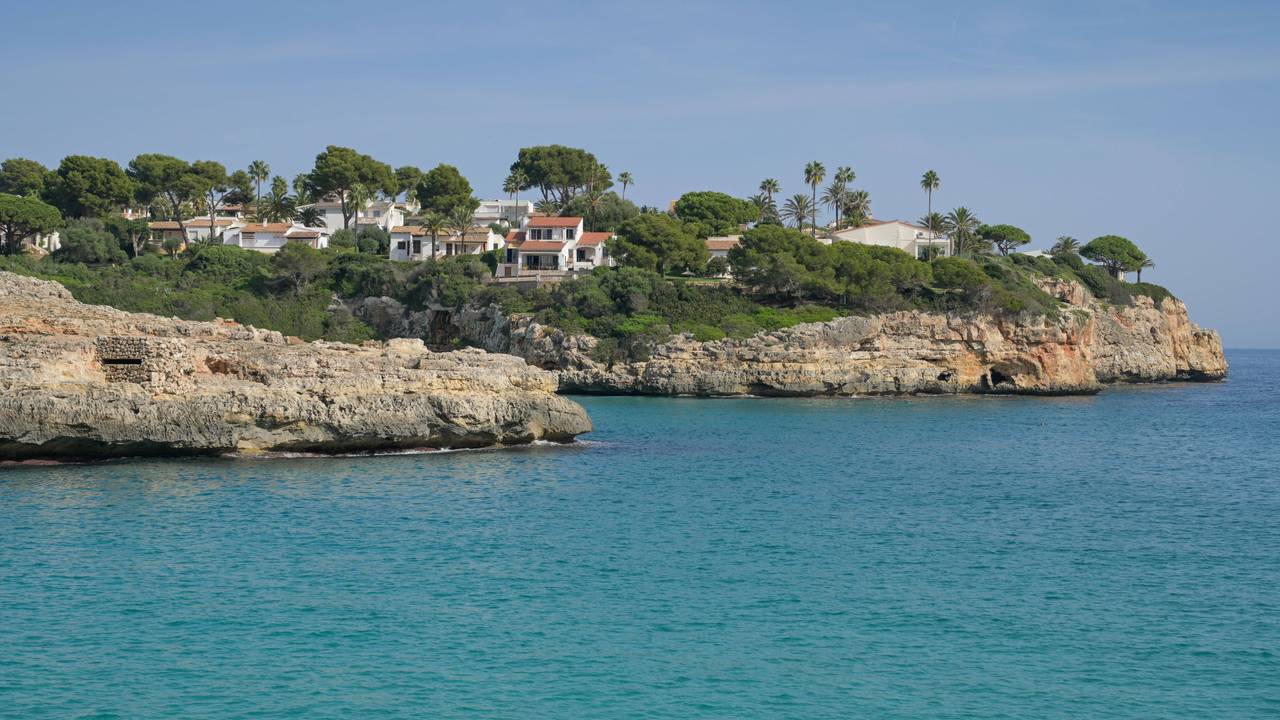 uf Mallorca schießen die Immobilienkosten durch die Decke.