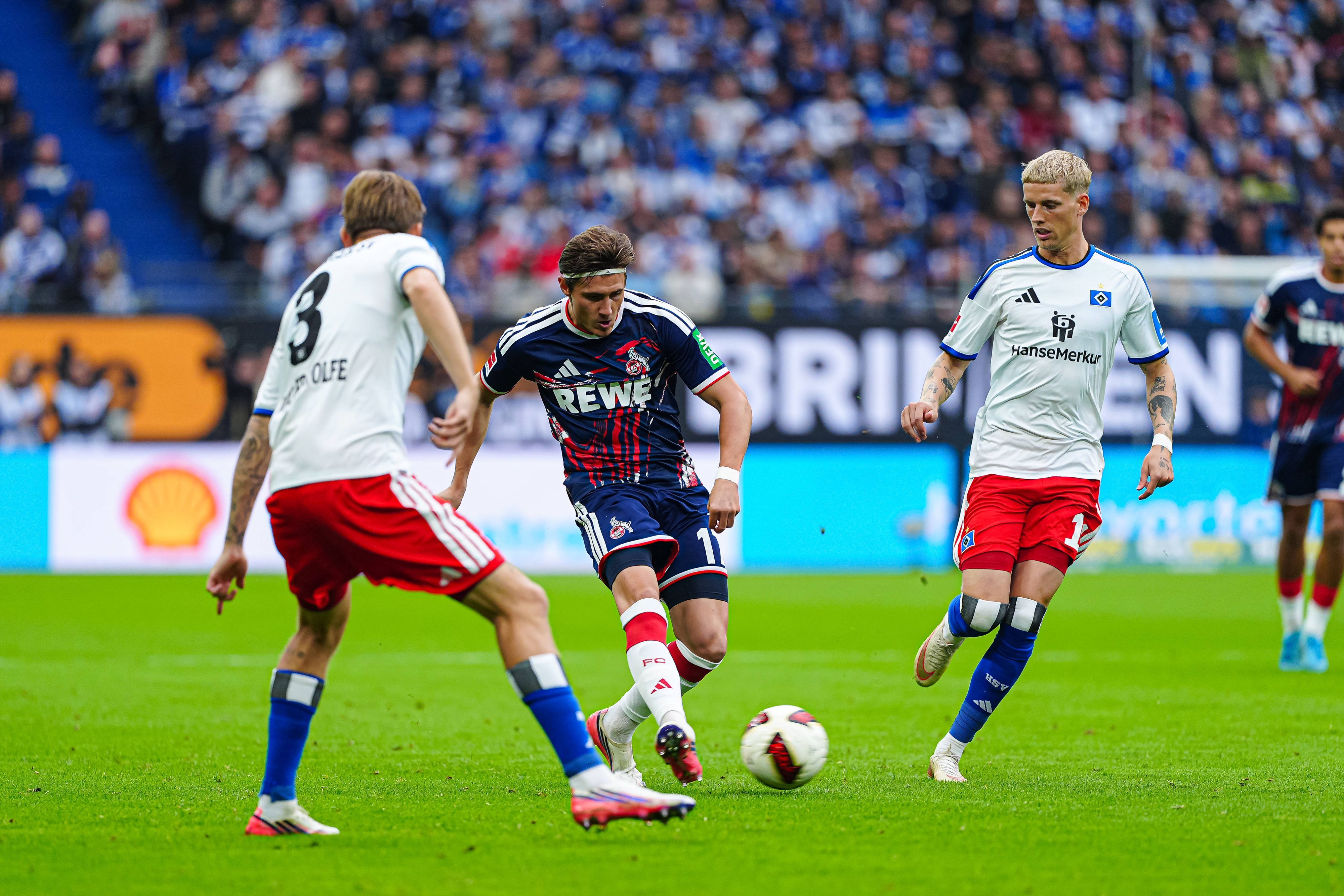 Alessio Castro-Montes im Spiel gegen den HSV.