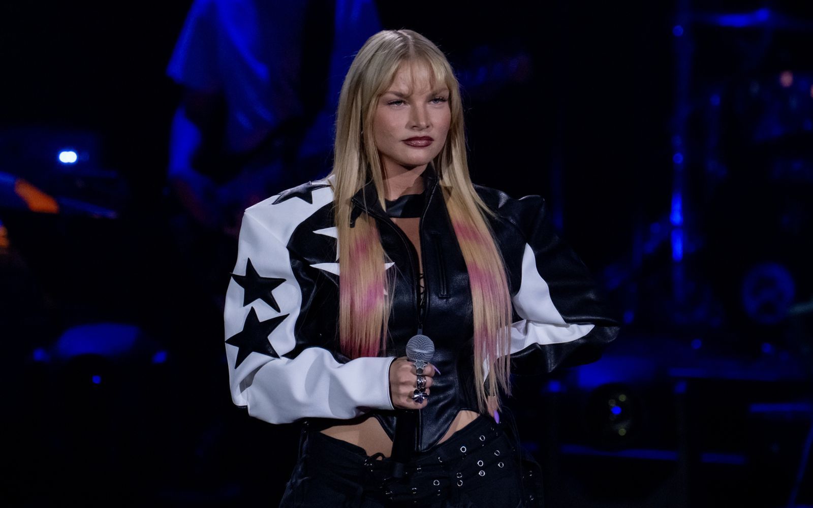 Zehn Jahre nach ihrem Auftritt bei „The Voice Kids“ nahm Emma Powda nun bei „The Voice of Germany“ teil. (Bild: Joyn / Claudius Pflug)