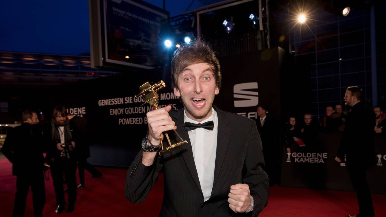 Torge Oelrich (Freshtorge) ist schon seit 20 Jahren im Geschäft. Was mit kleinen Clips vom Sofa aus begann, gipfelte in einer Karriere als Content Creator. Längst hat er auch in der Fernsehwelt einen Namen. (Bild: 2017 Getty Images/Andreas Rentz)