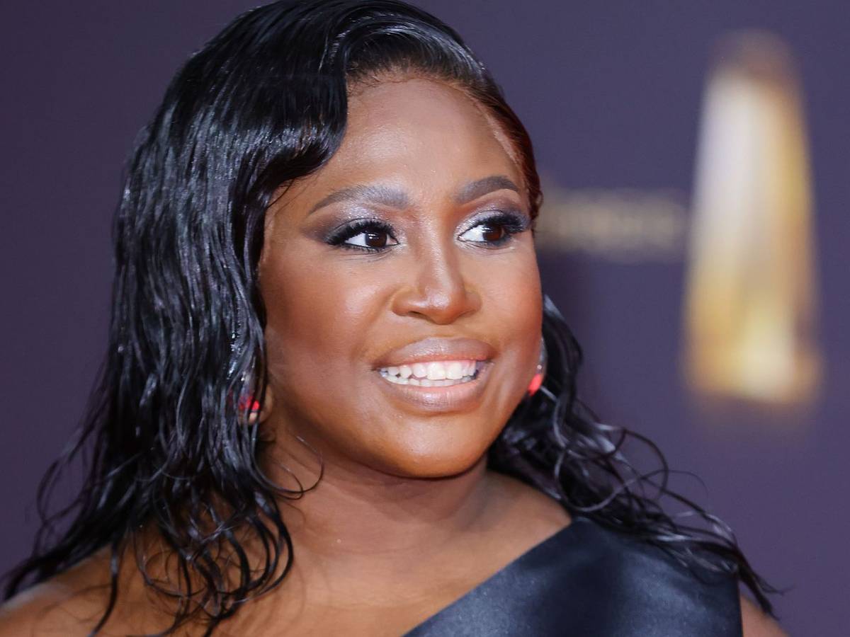 Motsi Mabuse hat im „Kölner Treff“ über ihre Kindheit in Südafrika gesprochen. (Bild: 2024 Getty Images/Joshua Sammer)