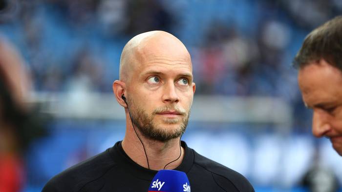 Kölns Trainer René Wagner bei einem Sky-Interview