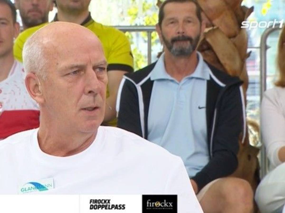 Mario Basler sitzt als Experte im „Doppelpass“.