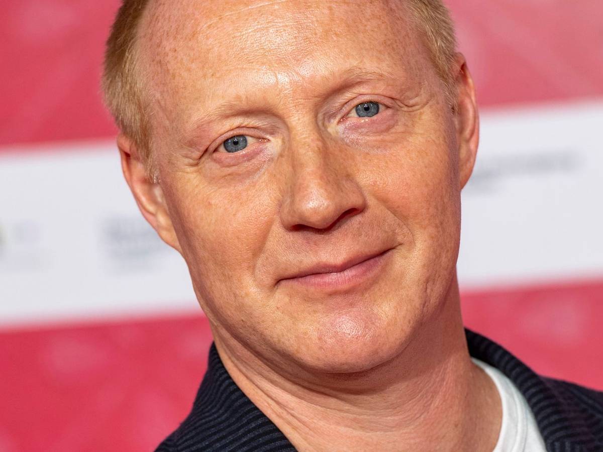 ADHS wurde bei Schauspieler Simon Schwarz erst spät diagnostiziert. (Bild: 2021 Getty Images for Constantin Film/Hannes Magerstaedt)