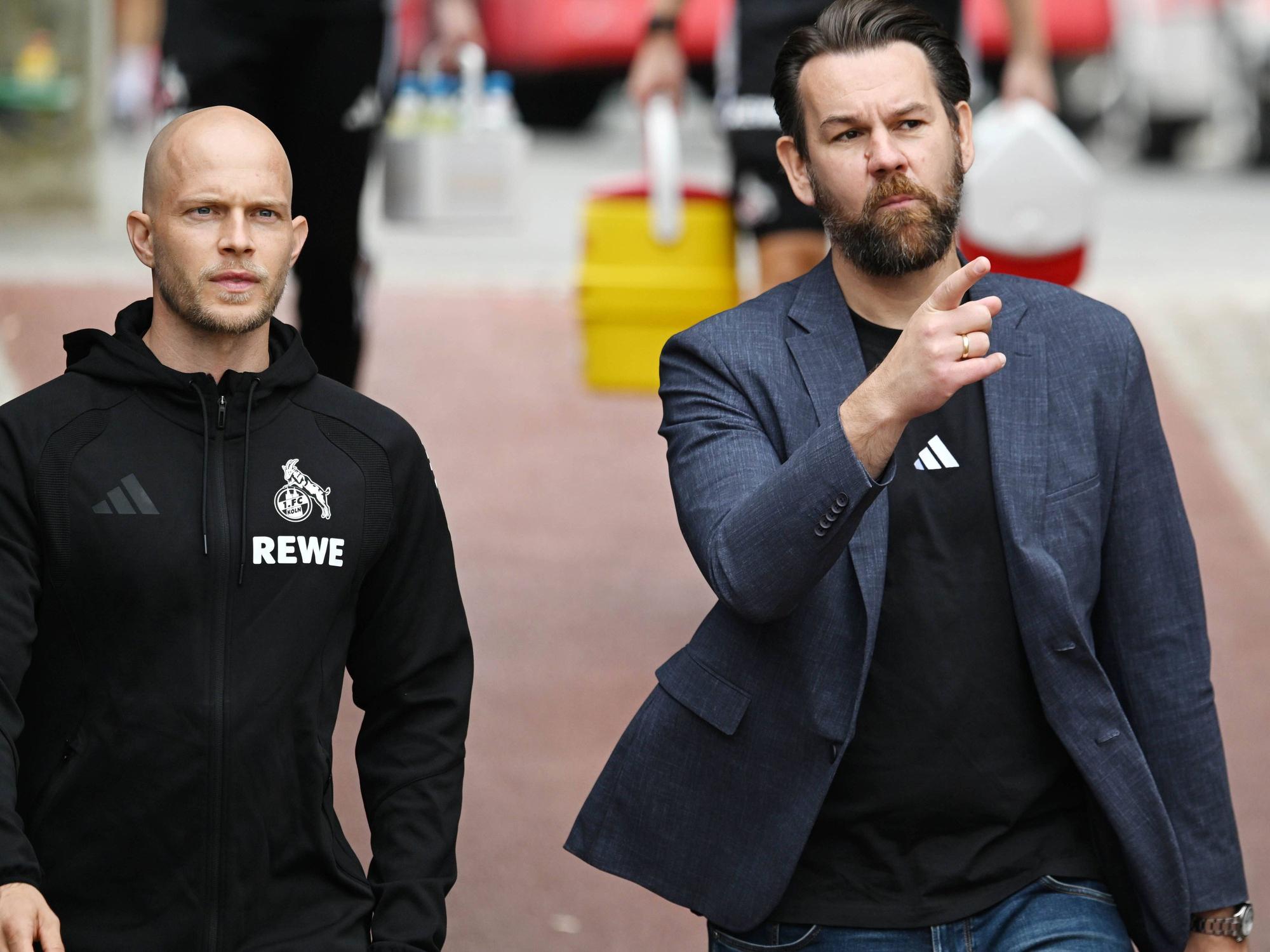 Geschäftsführer Thomas Kessler (1. FC Köln) und Trainer René Wagner im Südstadion.