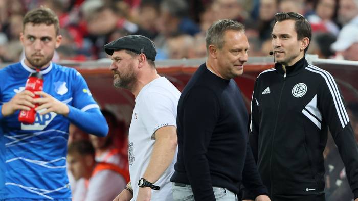 Andre Breitenreiter und Steffen Baumgart bei einem Aufeinandertreffen in der Bundesliga.