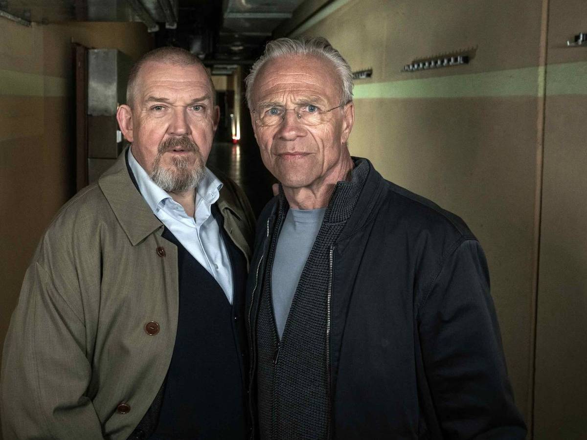 Seit fast 30 Jahren spielen Klaus J. Behrendt (rechts) und Dietmar Bär die Kölner Kriminalhauptkommissare Max Ballauf und Freddy Schenk. Nächstes Jahr soll für Behrendt jedoch Schluss sein. (Bild: WDR/BAVARIA FICTION/Thomas Kost)