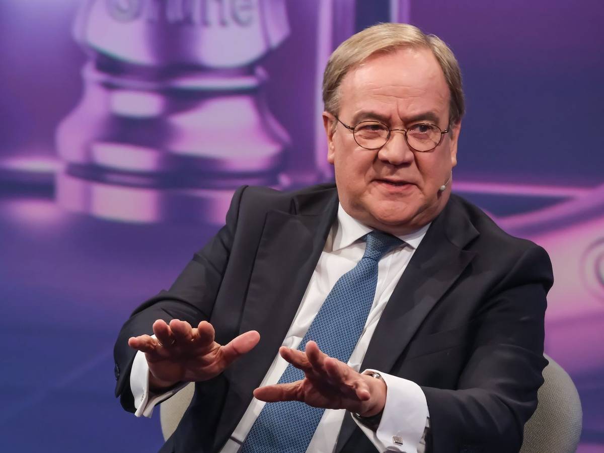 Armin Laschet bei „Maischberger“: Der CDU-Politiker hält die Wahlergebnisse in den Bundesländern Sachsen-Anhalt, Mecklenburg-Vorpommern und Berlin für einen „Warnschuss“. (Bild: WDR/Oliver Ziebe,)