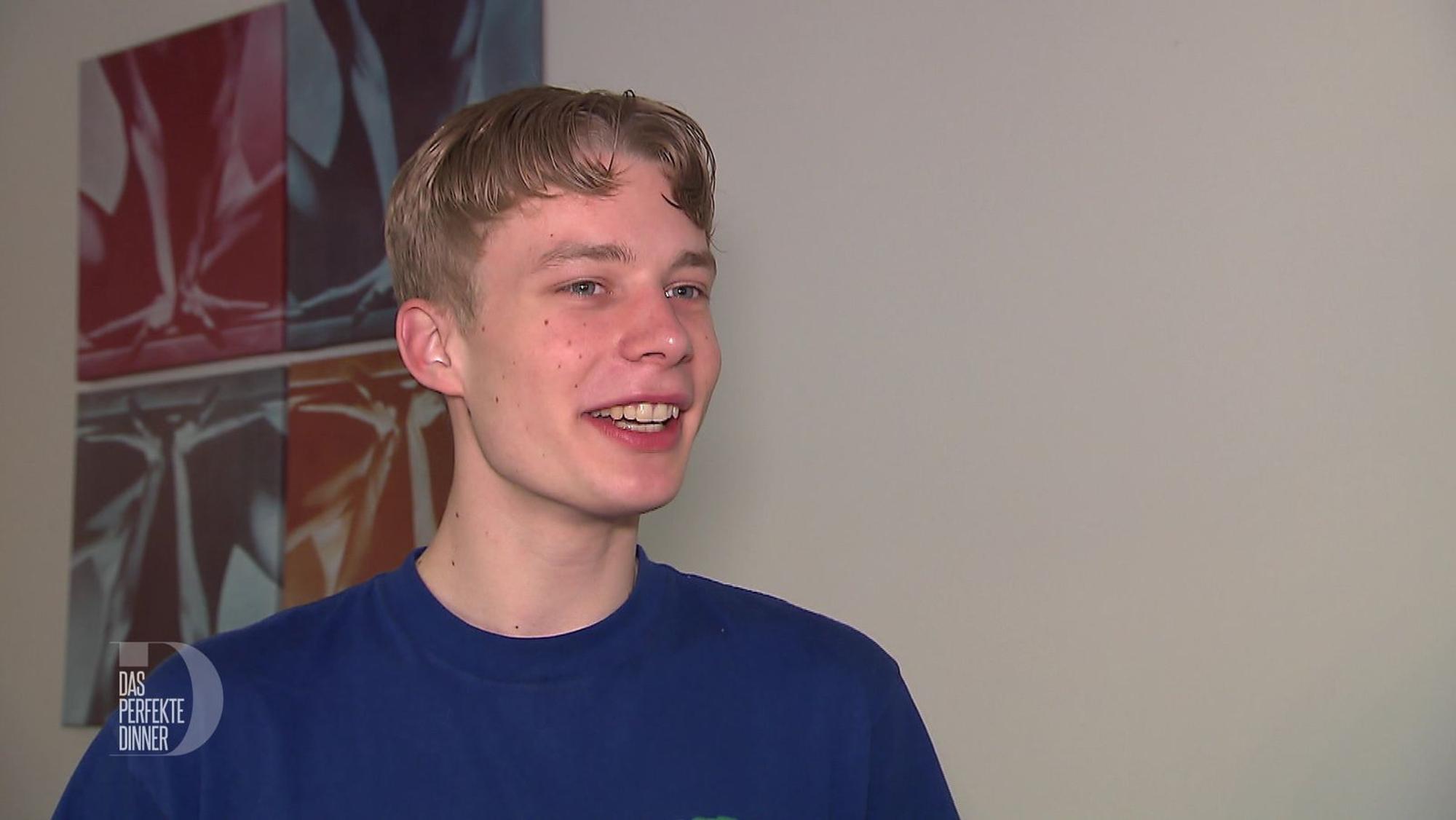 Noah (19) liebt Italien und die italienische Küche. (Bild: RTL)
