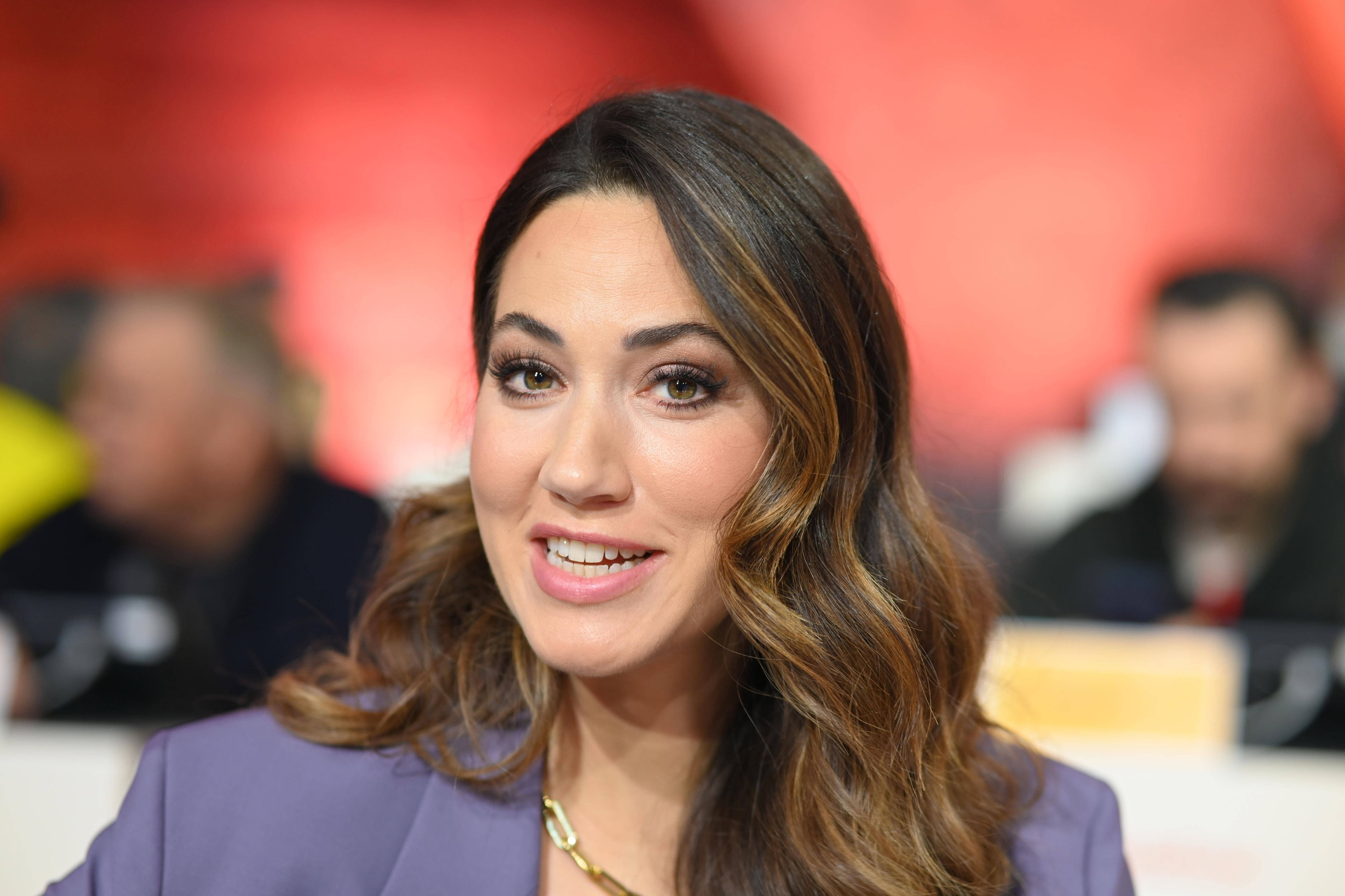 Sabrina Ilski ist Moderatorin bei der RTLs „Deutschland am Morgen“