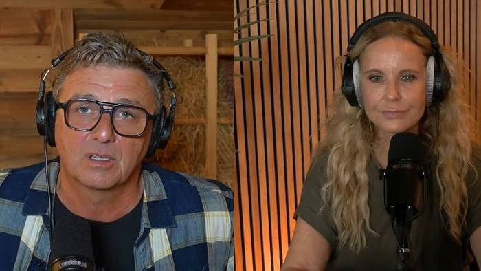 Katja Burkard war im neuen Podcast von Hans Sigl zu Gast. (Bild: RE*PLAY / Betreff: Leben)