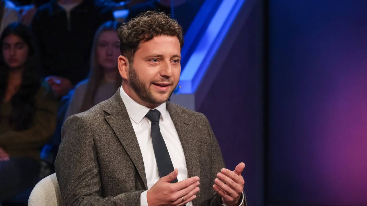 „Es kann auch scheitern“, sagte Grünen-Chef Felix Banaszak bei Maischberger über die Sondierungsgespräche mit der Berliner Linkspartei. (Bild: WDR / Oliver Ziebe)