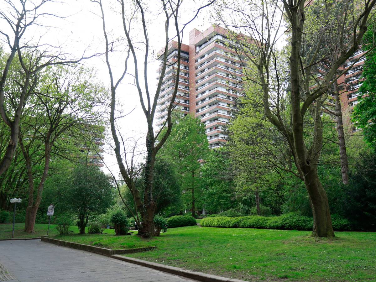 Der Wohnpark Bayenthal soll saniert werden. Viele Mieter haben schlaflose Nächte, weil sie fristlose Kündigungen erhalten haben.