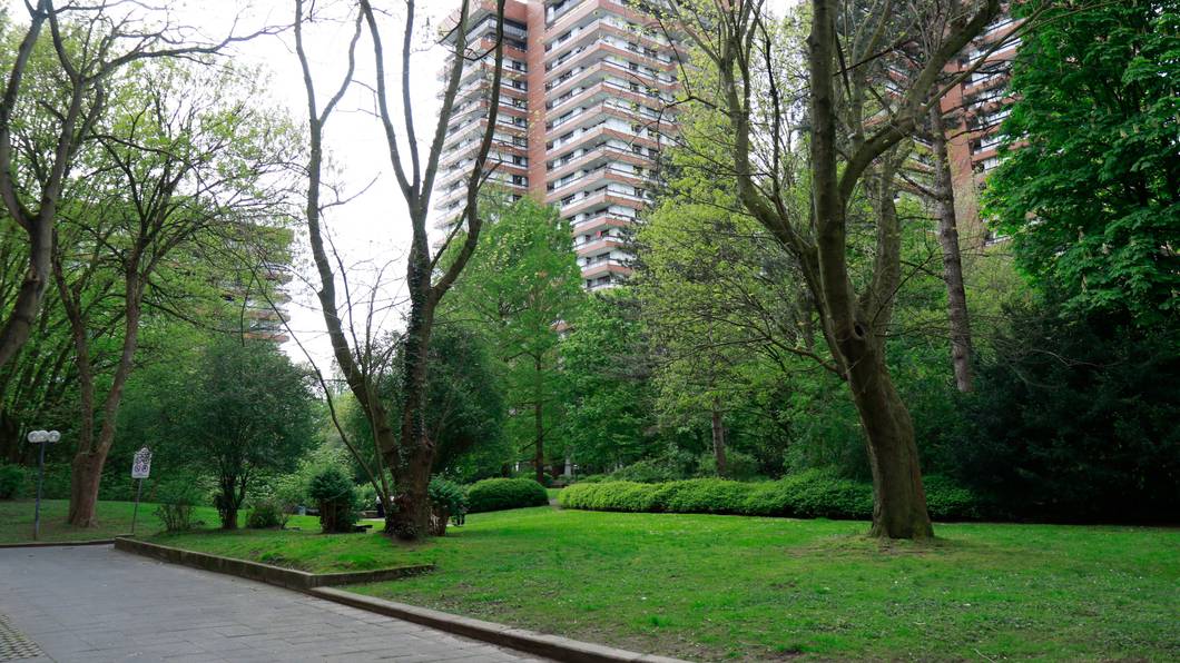 Der Wohnpark Bayenthal soll saniert werden. Viele Mieter haben schlaflose Nächte, weil sie fristlose Kündigungen erhalten haben.