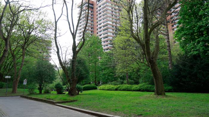 Der Wohnpark Bayenthal soll saniert werden. Viele Mieter haben schlaflose Nächte, weil sie fristlose Kündigungen erhalten haben.