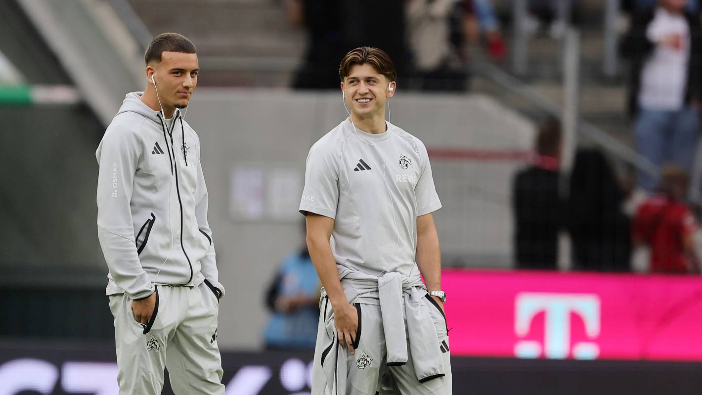 Said El Mala und Mikey Moore vor dem Spiel gegen Bremen.