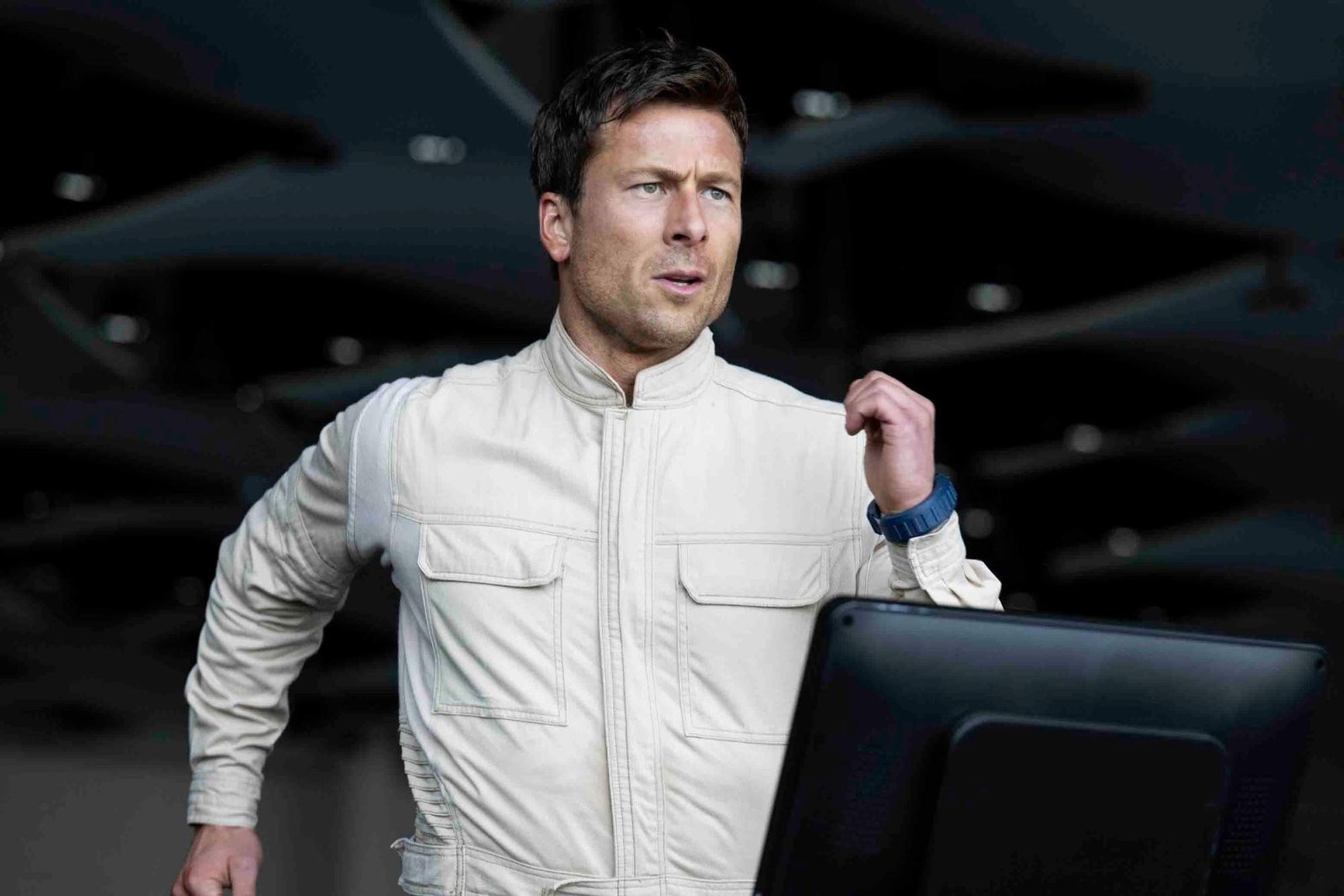 Glen Powell rennt in „The Running Man“ um Leben und Tod. (Bild: Ross Ferguson / 2025 Paramount Pictures)