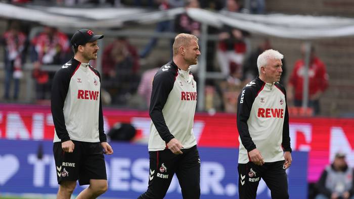 Max Weuthen, Lukas Sinkiewicz und Armin Reutershahn beim Spiel gegen Heidenheim.