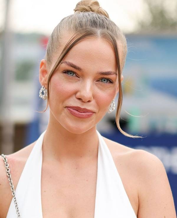 Laura Maria Rypa hat bei „deep und deutlich“ über ihre erste Schwangerschaft gesprochen. (Bild: 2023 Getty Images/Andreas Rentz)