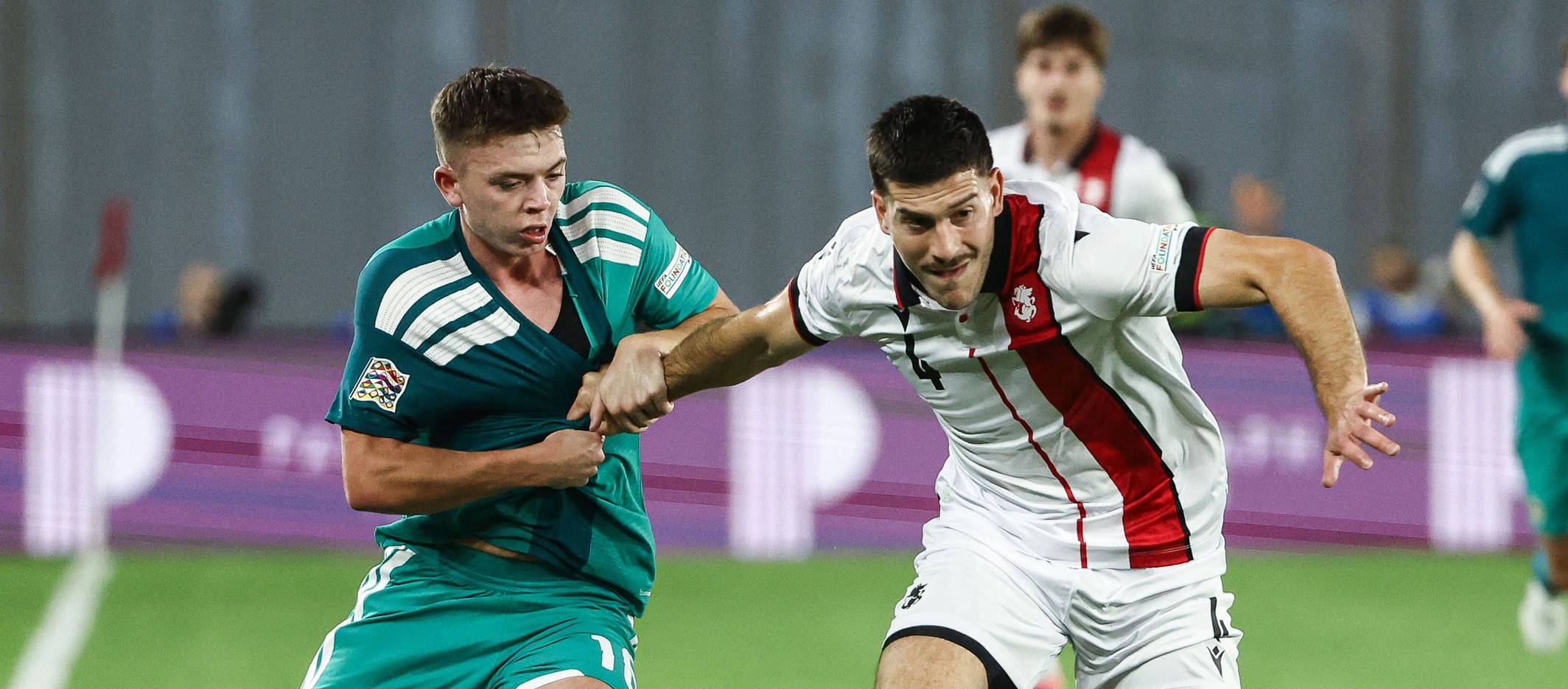 Luka Lochoshvili im Spiel gegen Nordirland.