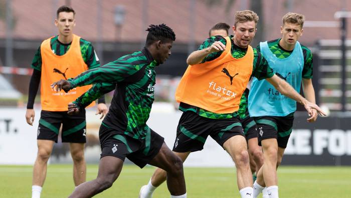 Breel Embolo im Training für Borussia Mönchengladbach.
