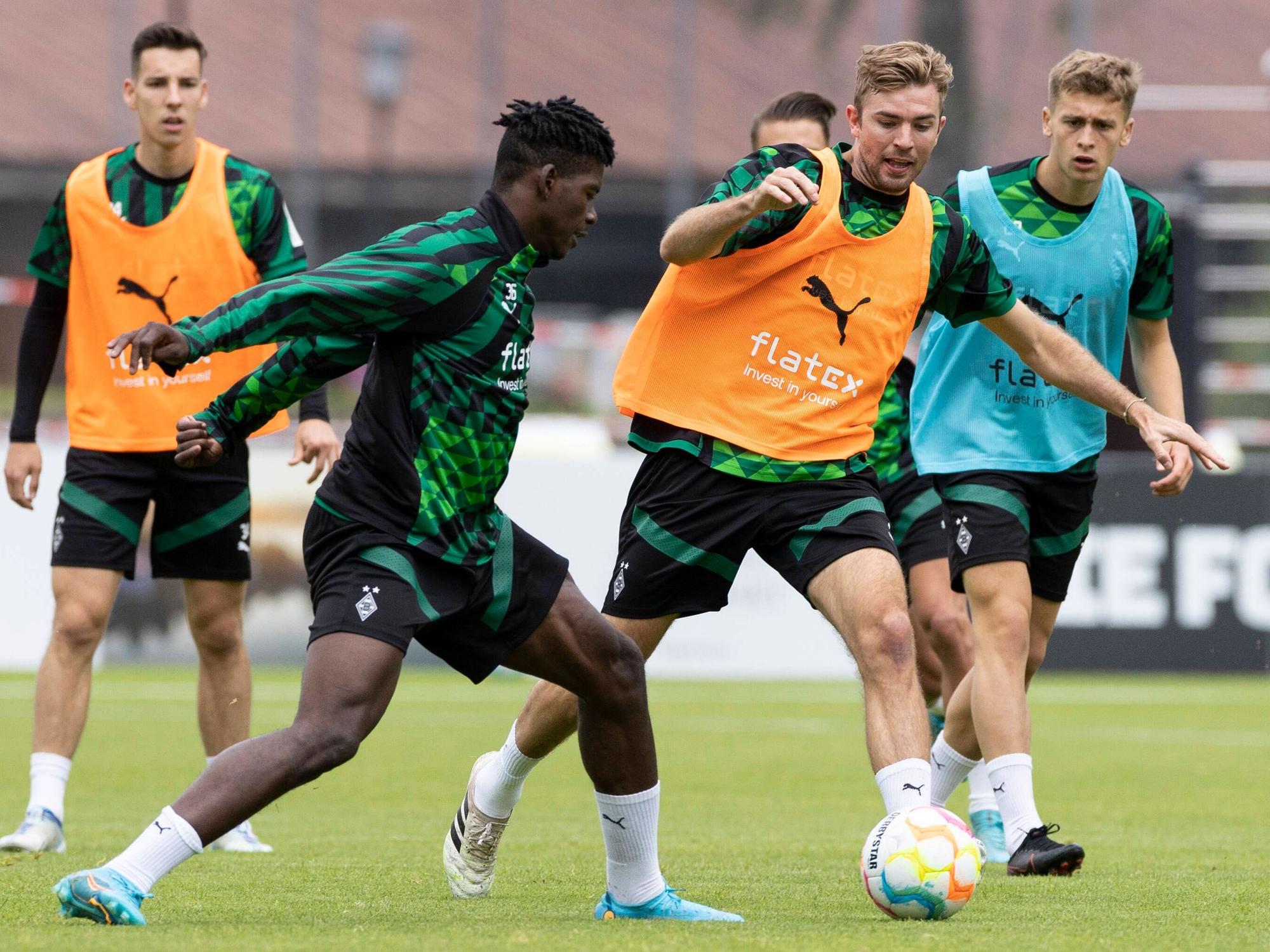 Breel Embolo im Training für Borussia Mönchengladbach.