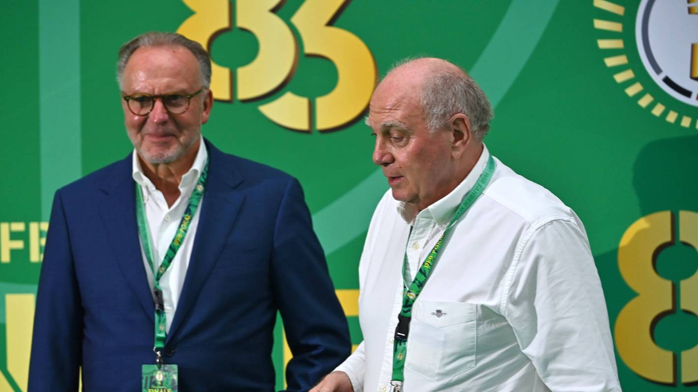Uli Hoeneß und Karl-Heinz Rummenigge im Rahmen des DFB-Pokals.
