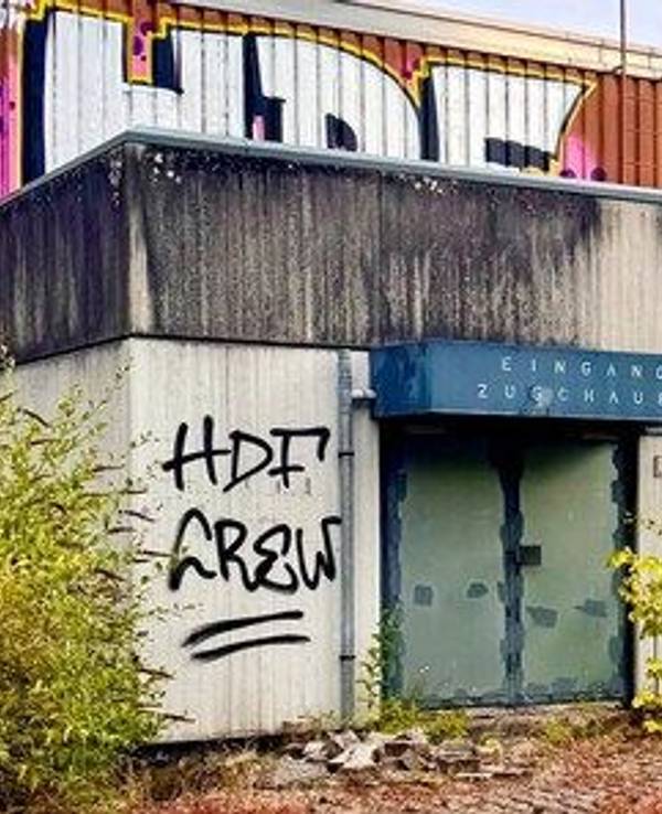Dreifachsporthalle auf der Bezirkssportanlage Bocklemünd ist inzwischen eine Ruine.