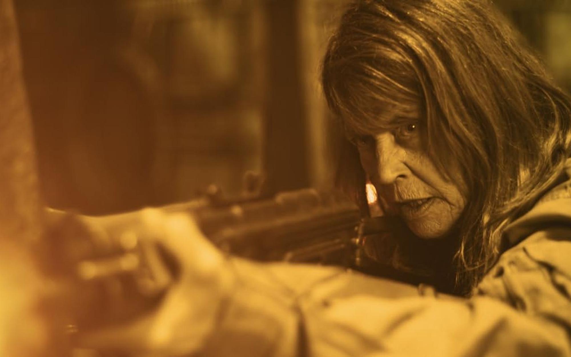 Mit dem Sci-Fi-Actioner „Osiris“ konnte Linda Hamilton nicht an den Erfolg von „Terminator: Dark Fate“ anknüpfen. (Bild: Signature Entertainment)