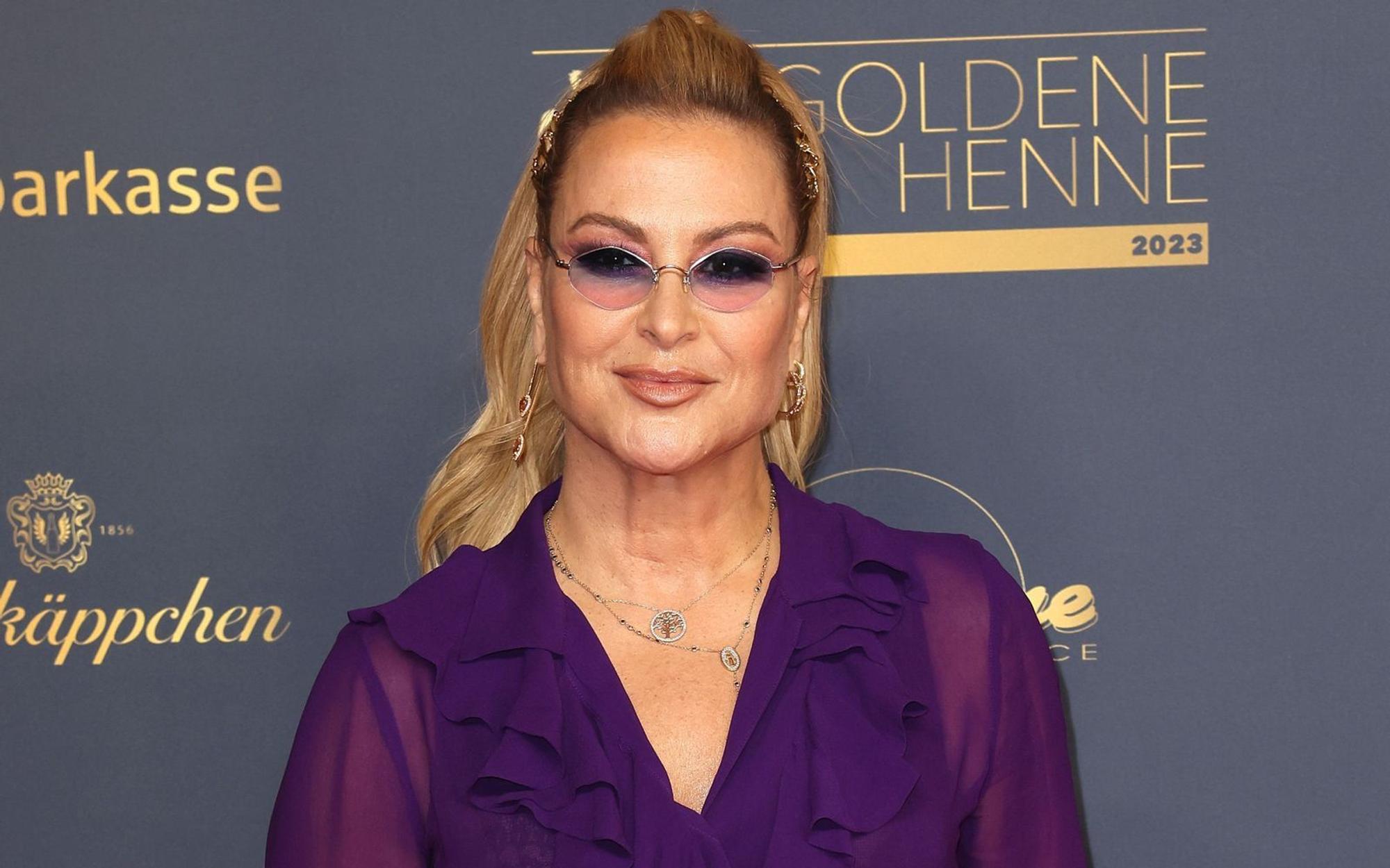 Inzwischen steht sie zu ihrem Alter: Am Anfang ihrer Karriere schummelte sich Soul-Pop-Rühre Anastacia glatte acht Jahre jünger. (Bild: Gerald Matzka/Getty Images)
