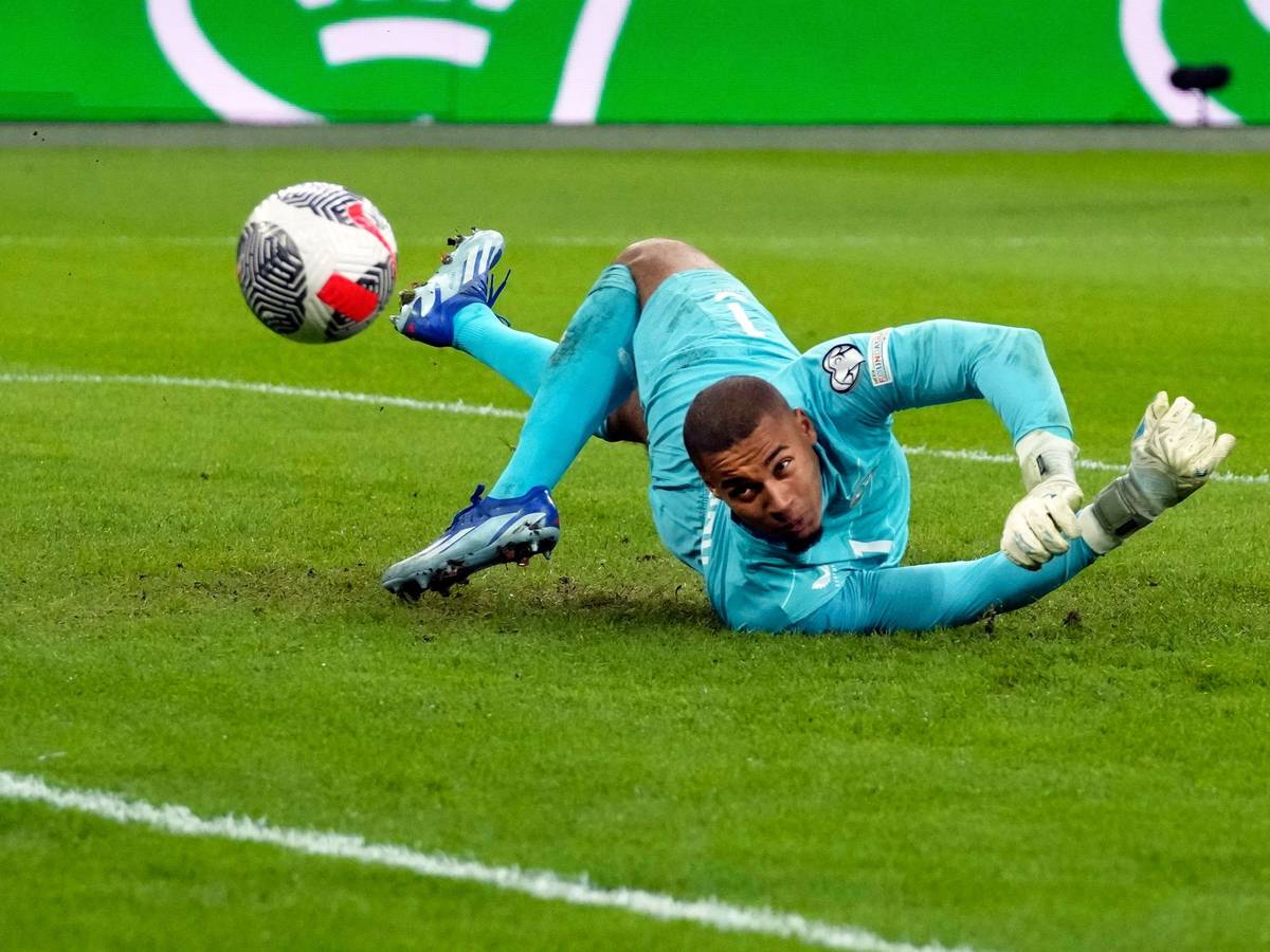 Gavin Bazunu