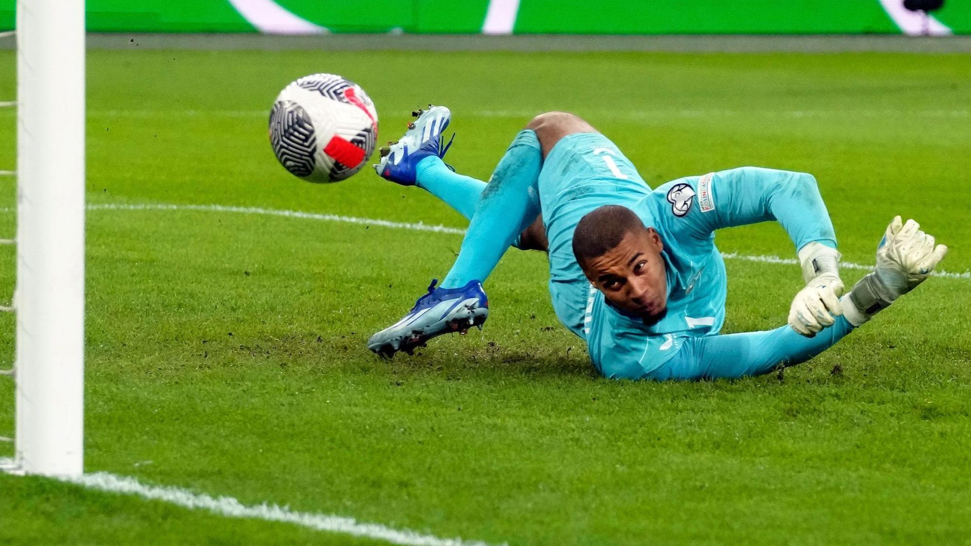 Gavin Bazunu