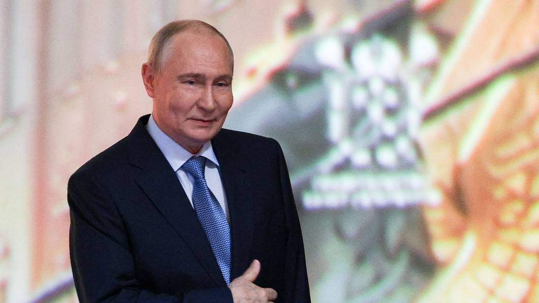 Russlands Präsident Wladimir Putin am 25. September im Mariinski-Theater in Sankt Petersburg. Geheimdienste warnen vor möglichen Angriffen.