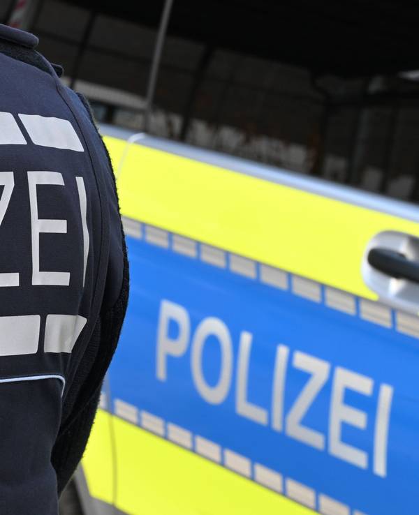 Bei der gefundenen Person handelt es sich wohl um einen seit Wochen vermissten Kölner. (Symbolbild)