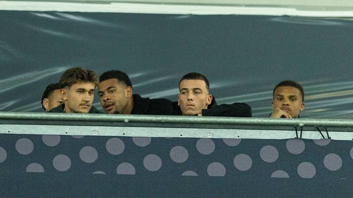 Saßen am Sonntag (27. September 2026) in der WWK-Arena Augsburg beim Länderspiel Deutschland gegen Griechenland: Tom Bischof, Noah Atubolu, Said El Mala und Malick Thiaw (v.l.).