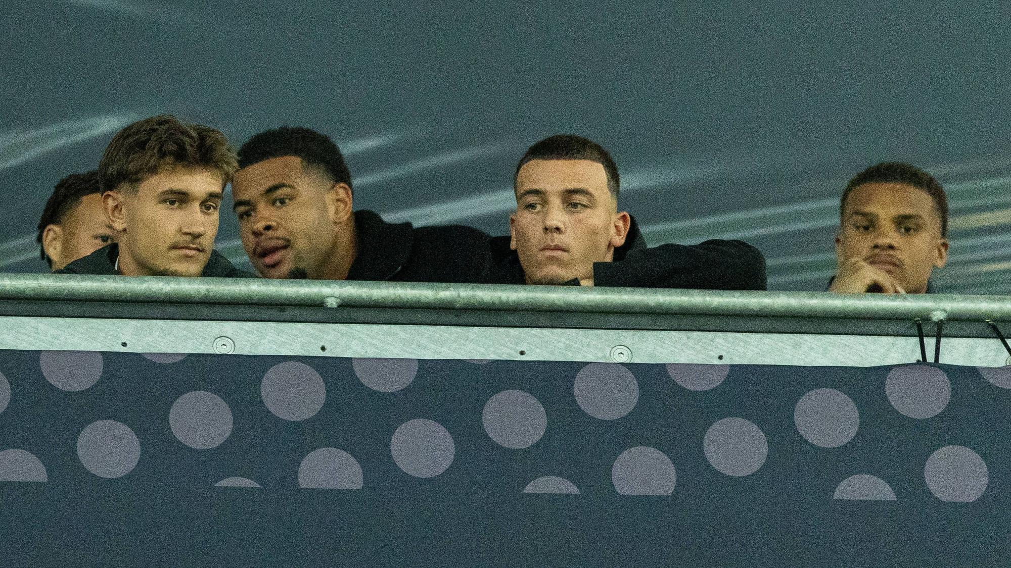 Saßen am Sonntag (27. September 2026) in der WWK-Arena Augsburg beim Länderspiel Deutschland gegen Griechenland: Tom Bischof, Noah Atubolu, Said El Mala und Malick Thiaw (v.l.).