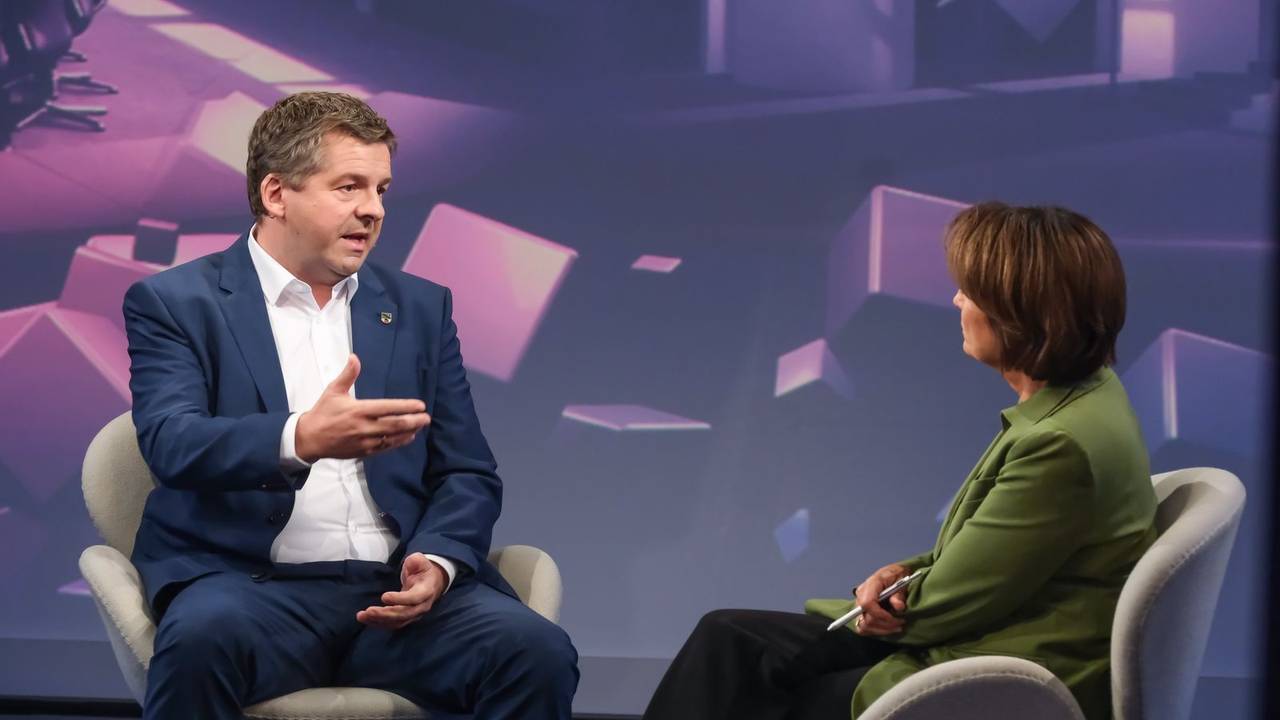 Sachsen-Anhalts Ministerpräsident Sven Schulze ließ sich in der ARD-Talkshow „Maischberger“ nicht von der AfD ködern. (Bild: WDR/Oliver Ziebe)