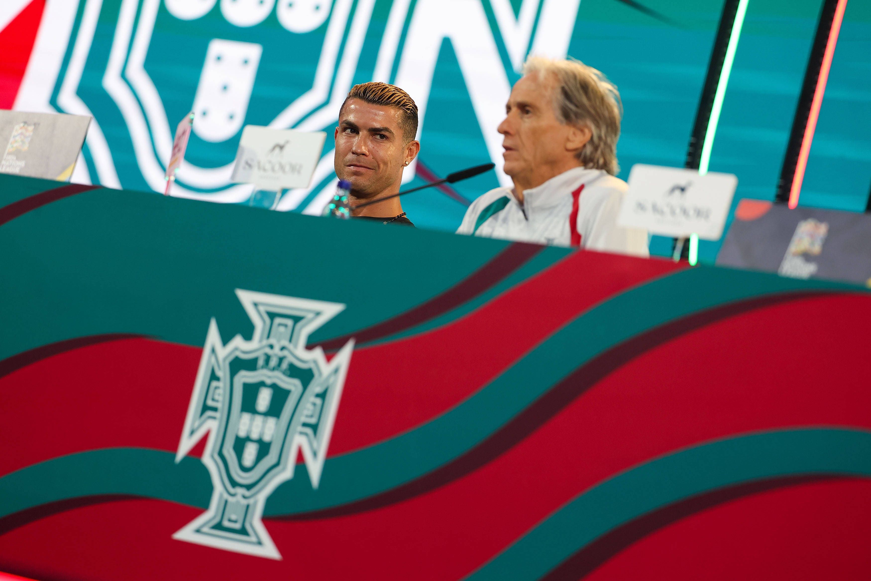 Pressekonferenz mit Cristiano Ronaldo und Jorge Jesus.