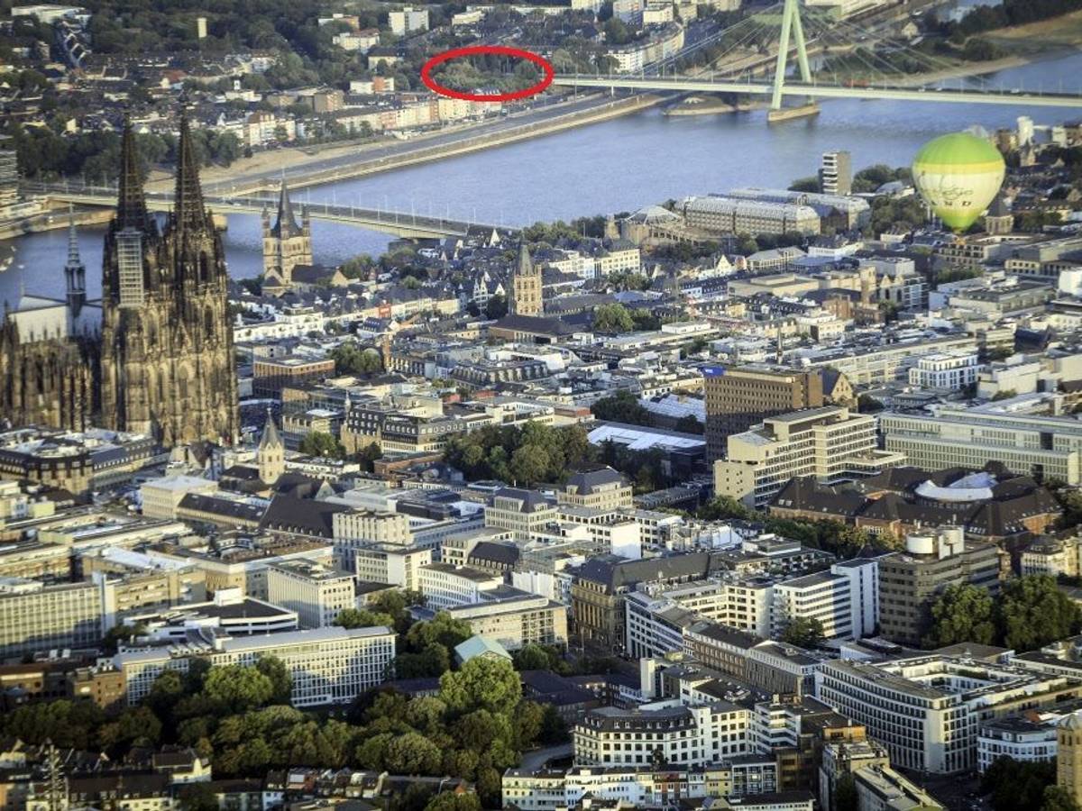 Der rote Kreis zeigt den Standort des geplanten Hochhauses an.