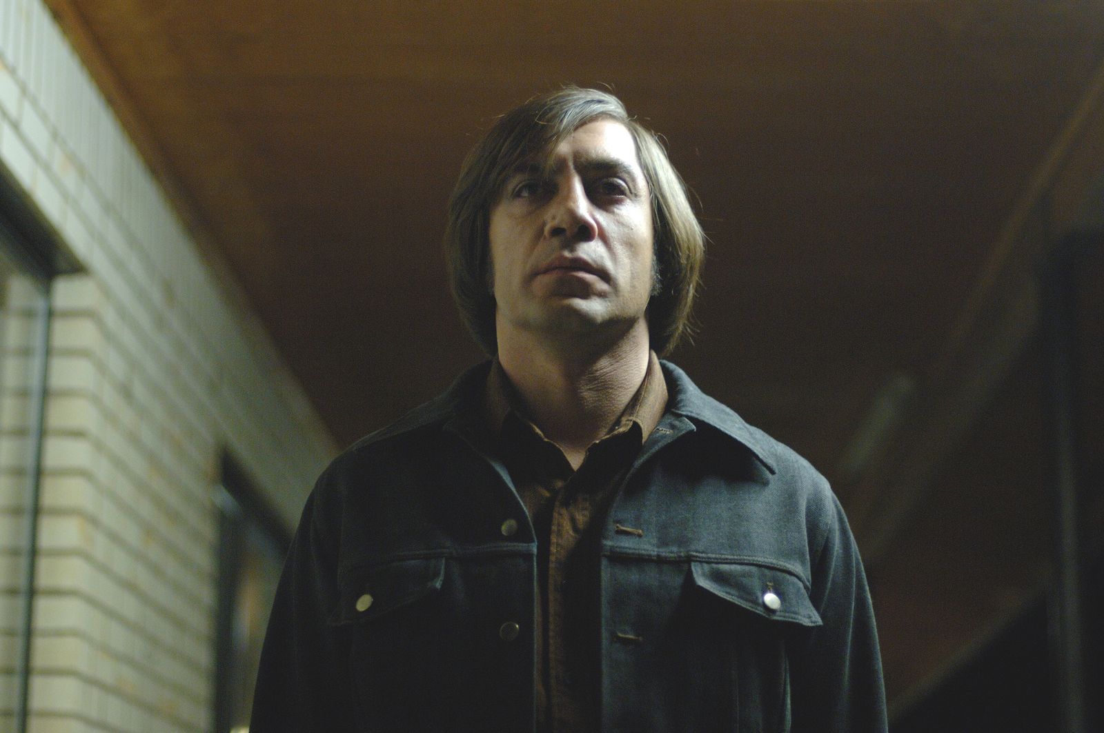 Chigurh (Javier Bardem) geht über Leichen.  (Bild: ZDF/Richard Foreman, Jr.)