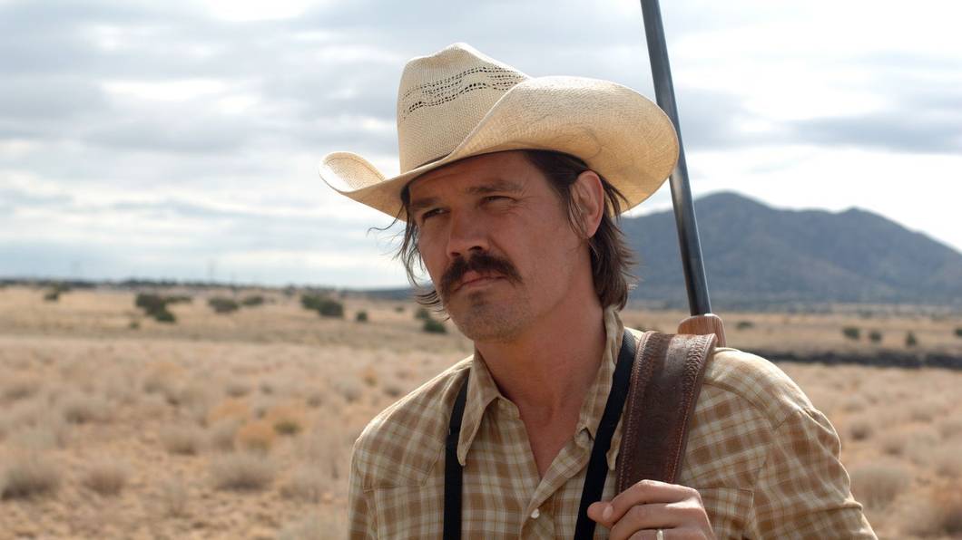 Lewelyn Moss (Josh Brolin) hat nicht mit der Brutalität des Mörders Anton Chigurh gerechnet. (Bild: ZDF/Richard Foreman, Jr.)