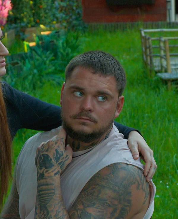 Laura und Nico
im „Sommerhaus der Stars“