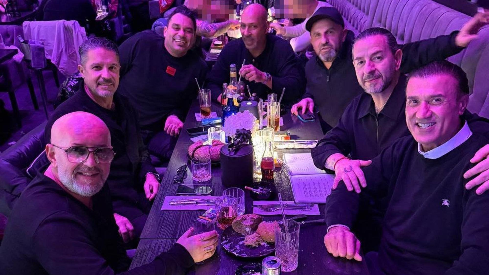 Gruppe im Restaurant