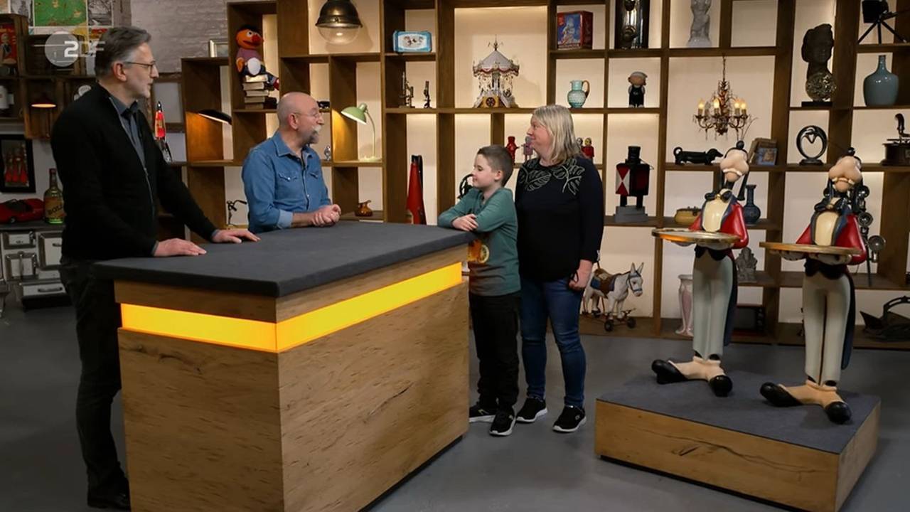 Disney-Freunde kamen in der Donnerstagsausgabe von „Bares für Rares“ auf ihre Kosten. (Bild: ZDF)