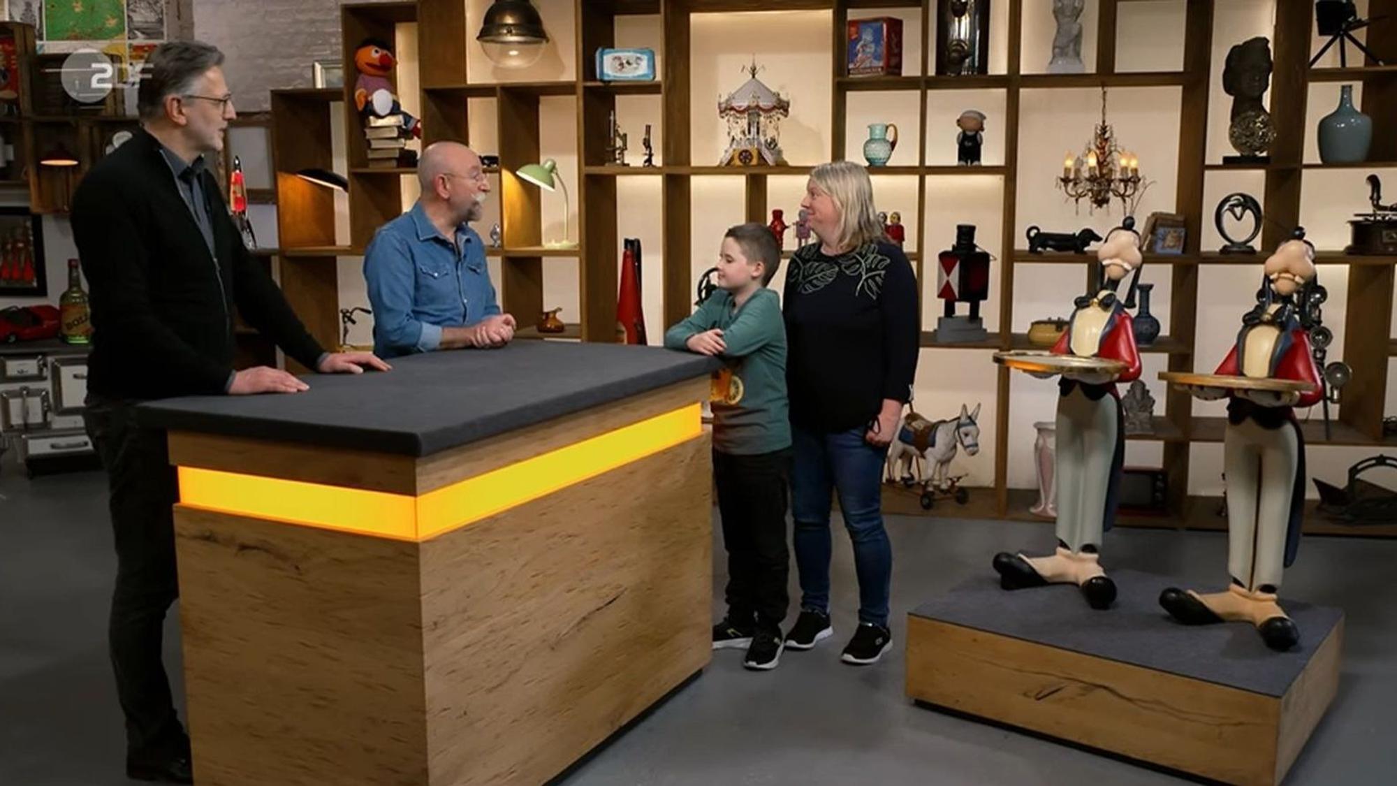 Disney-Freunde kamen in der Donnerstagsausgabe von „Bares für Rares“ auf ihre Kosten. (Bild: ZDF)