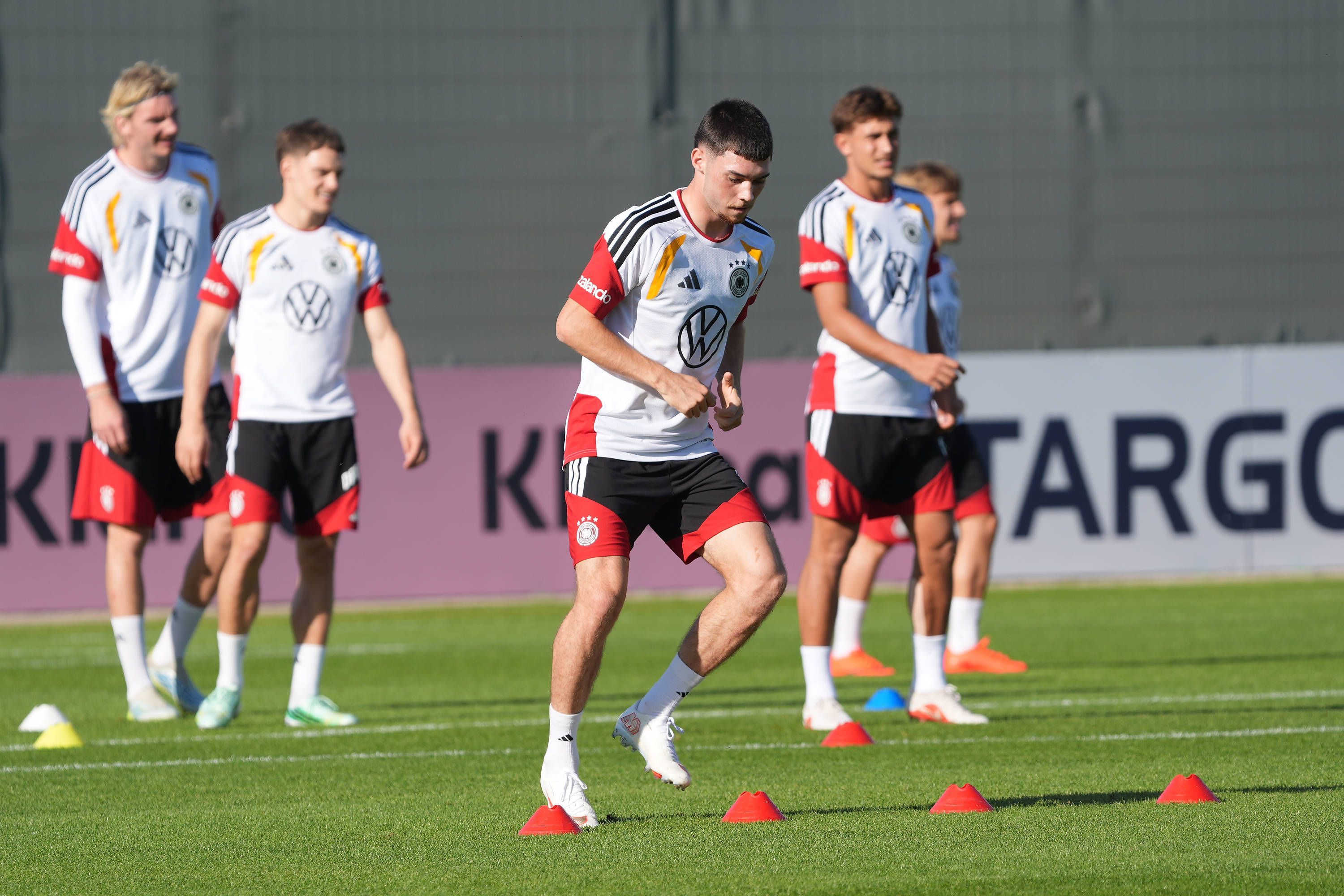 Felix Keidel bei einer Übung im DFB-Training.